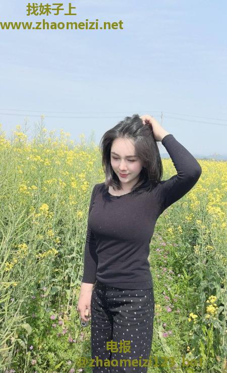 E胸人妻少妇敏儿