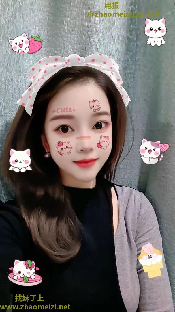 来自南方的甜美小妹