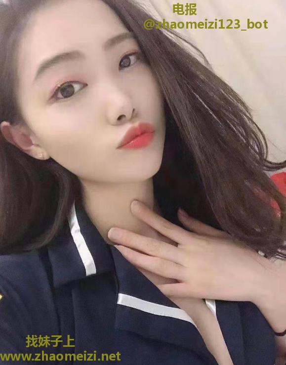 甜美型小美女