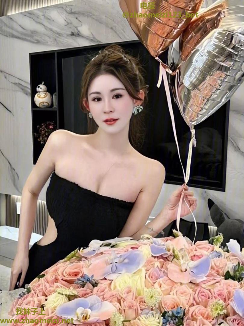江宁清纯D奶少妇