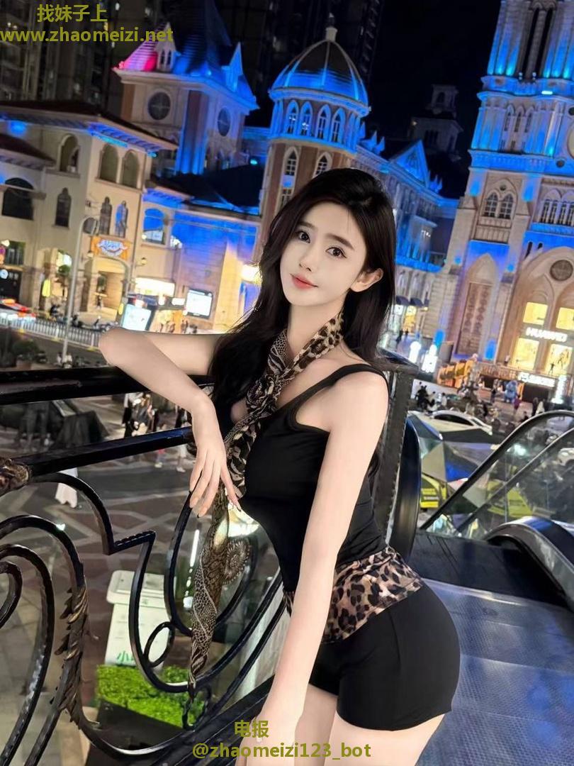 上下粉嫩很有初恋的感觉