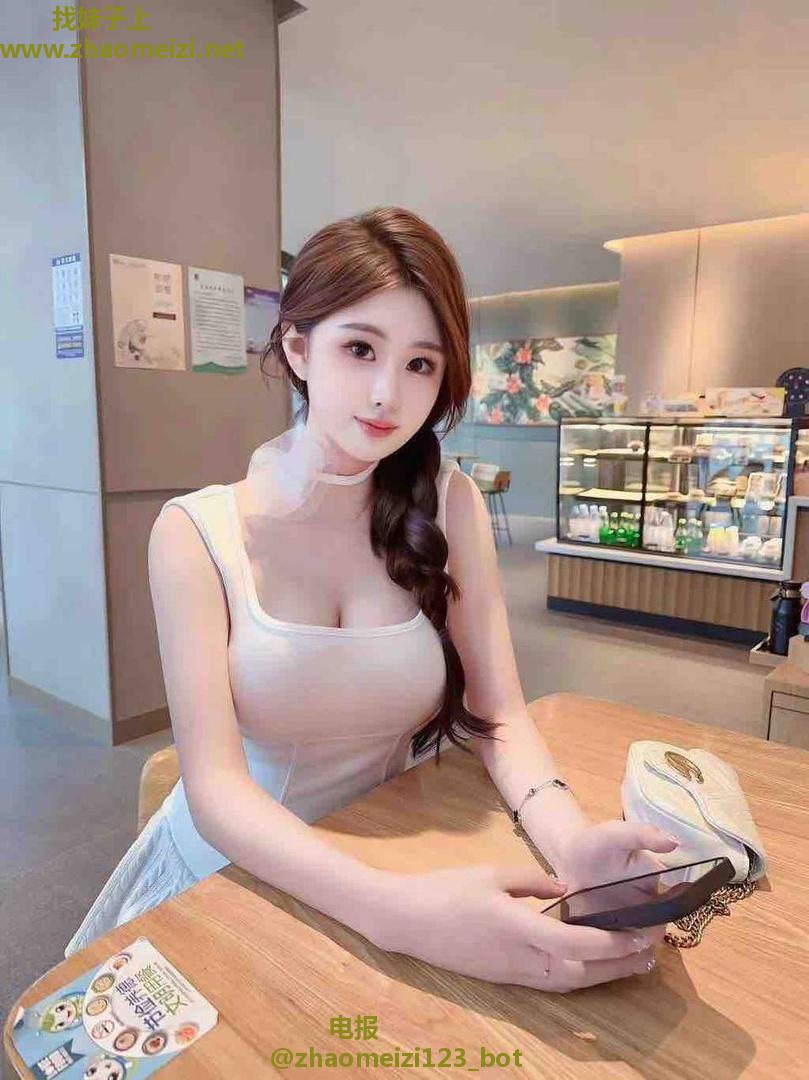肤白貌美小穴多汁超级紧
