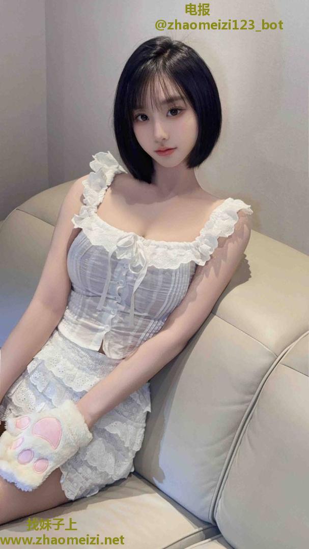 性感妹子很有紧绷感🉑内