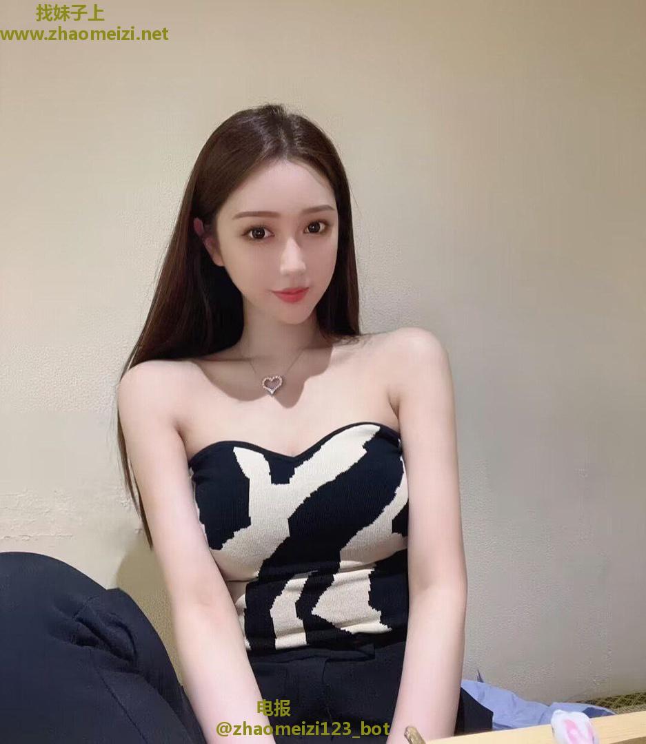 味道舔的很舒服下体粉嫩