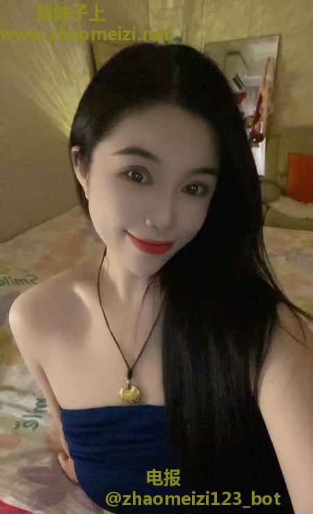 御姐鹿小姐