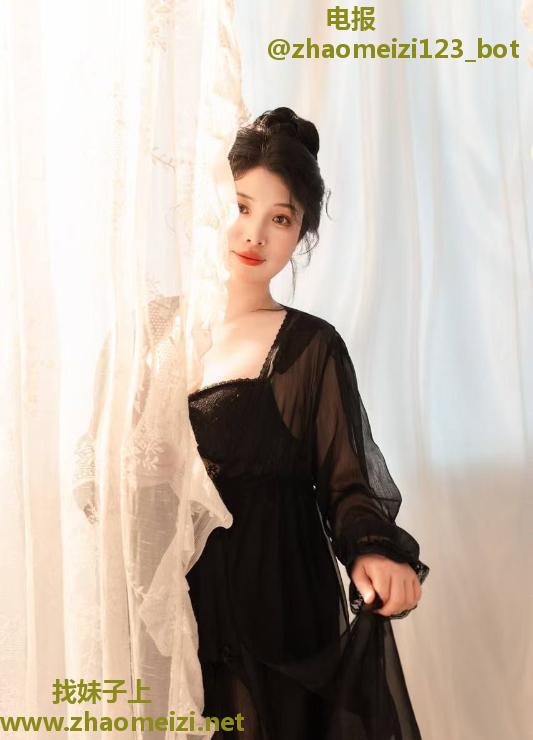 东郊骚货大胸少妇