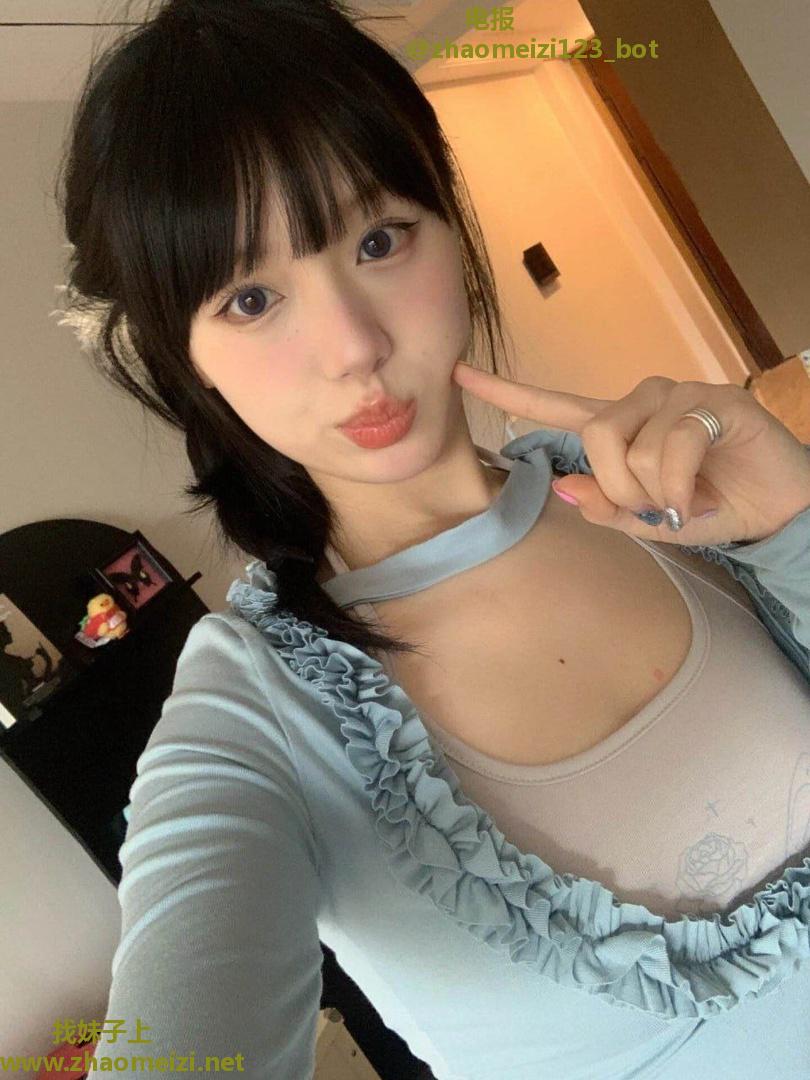 火辣身材 性格活泼听话
