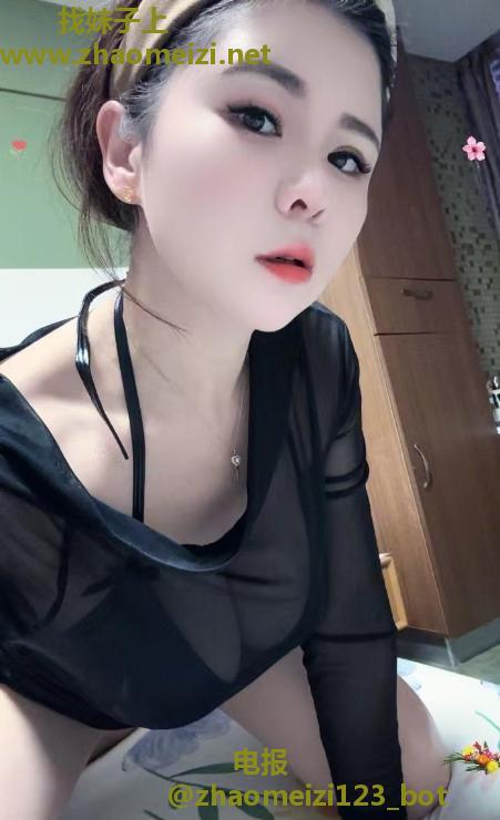 大胸少妇