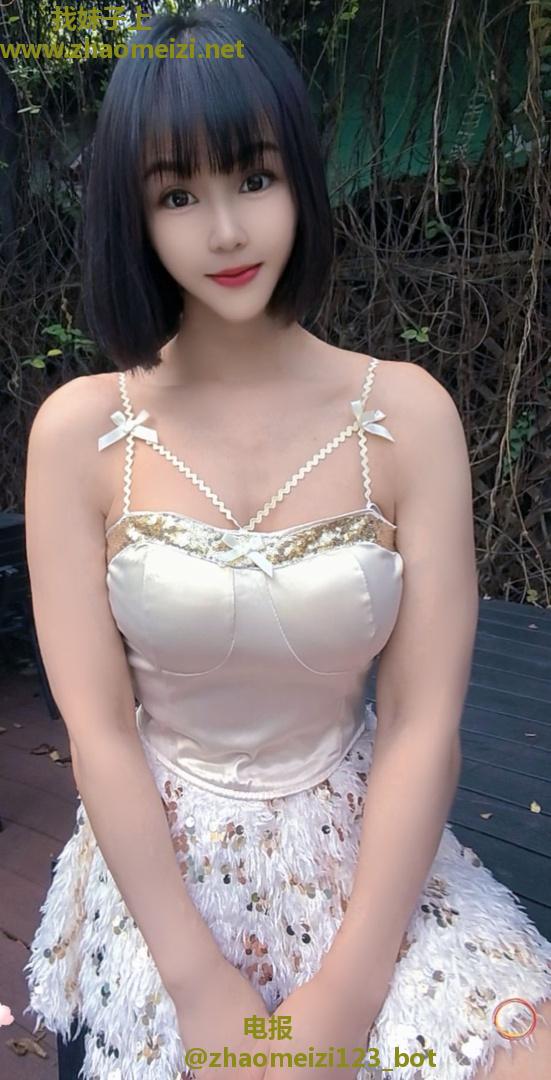 短发甜美暖暖