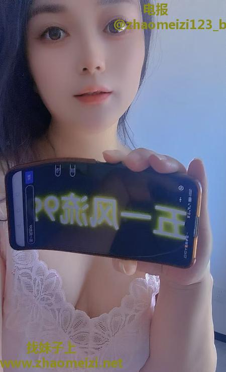 服务型盼盼