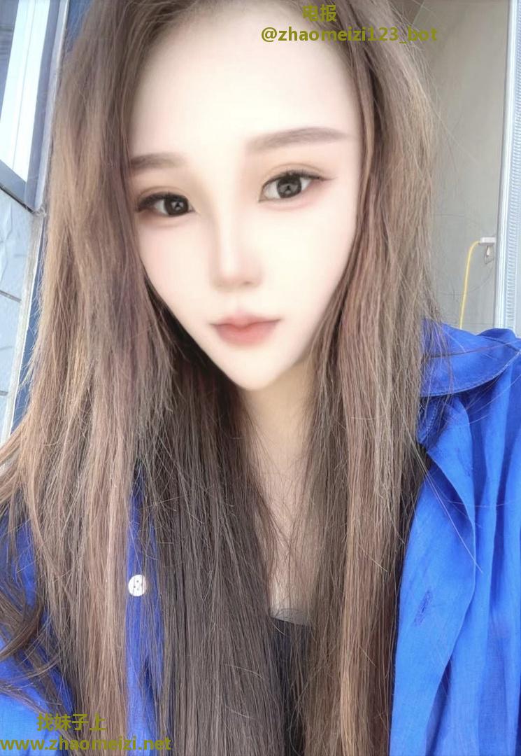 有颜有身材小姐姐