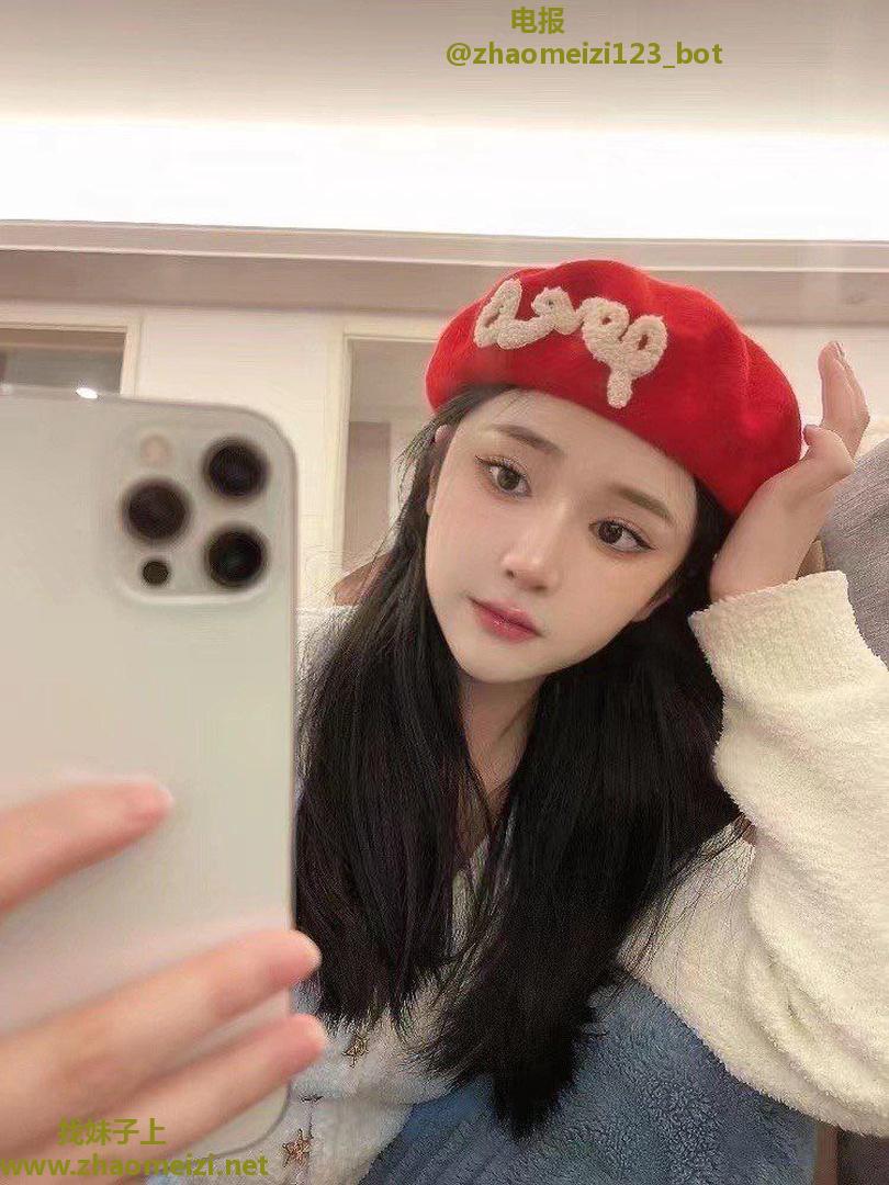 清纯甜美气质小憨憨