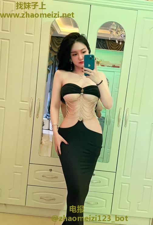 马达臀佳妮