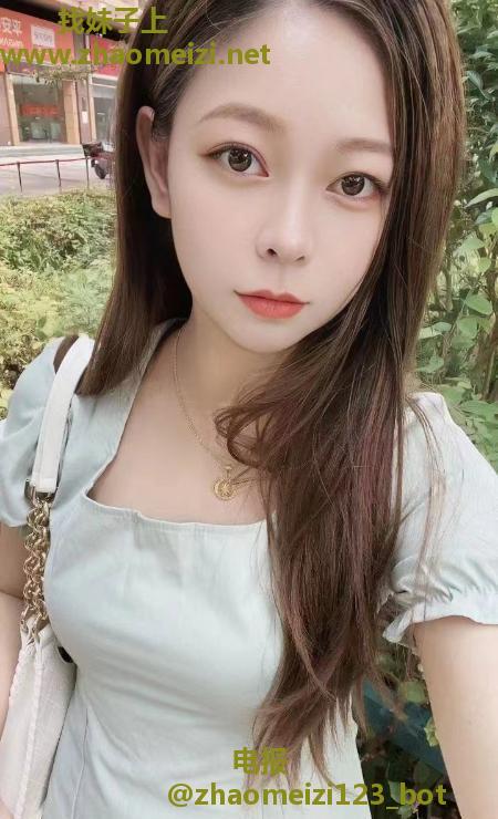 大胸女友系小艾