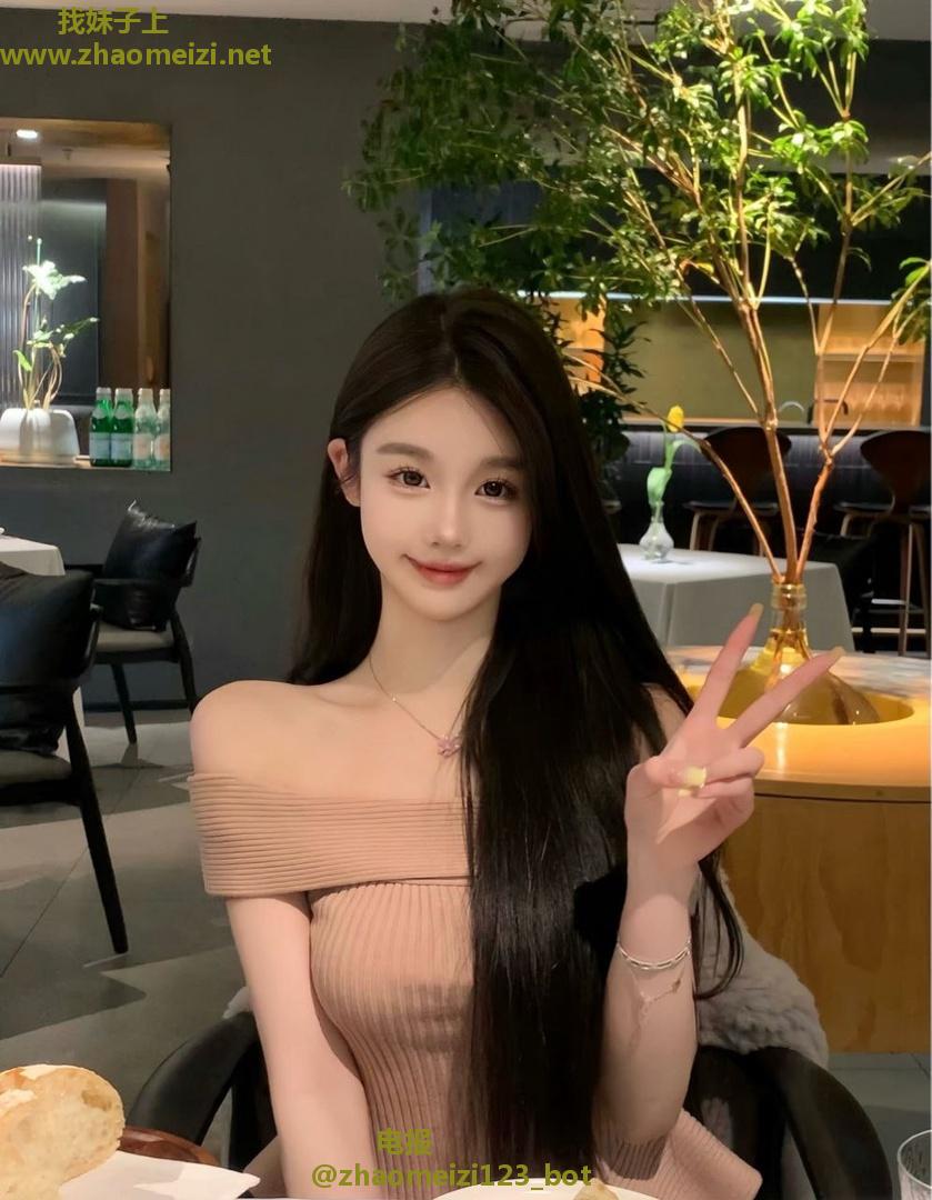 高颜值性感小骚货