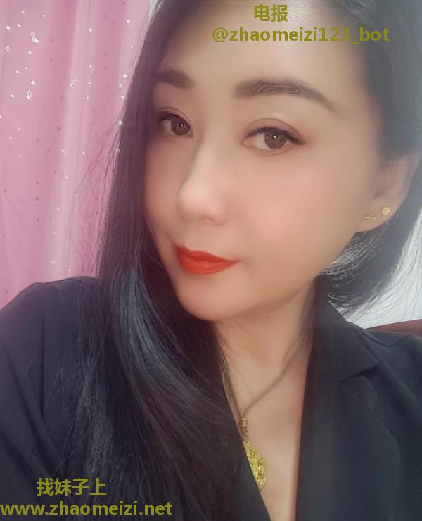 潮吹骚妇