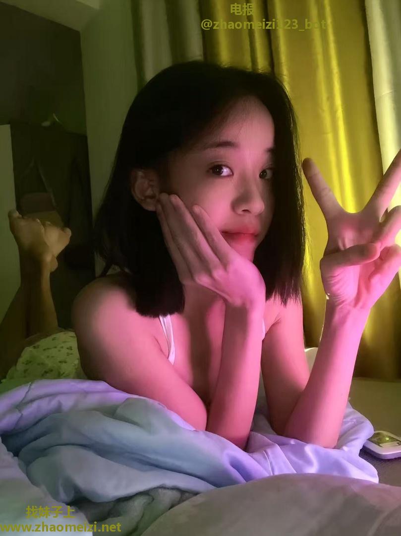 武侯高新大悦城尤物嫩妹