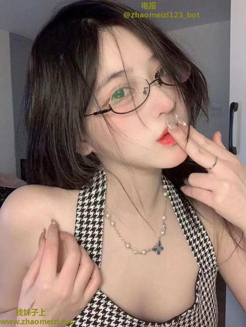 妹妹很会服侍人粉红粉红的