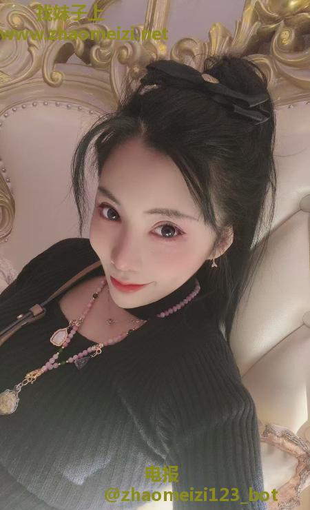 铁西网红脸桃子