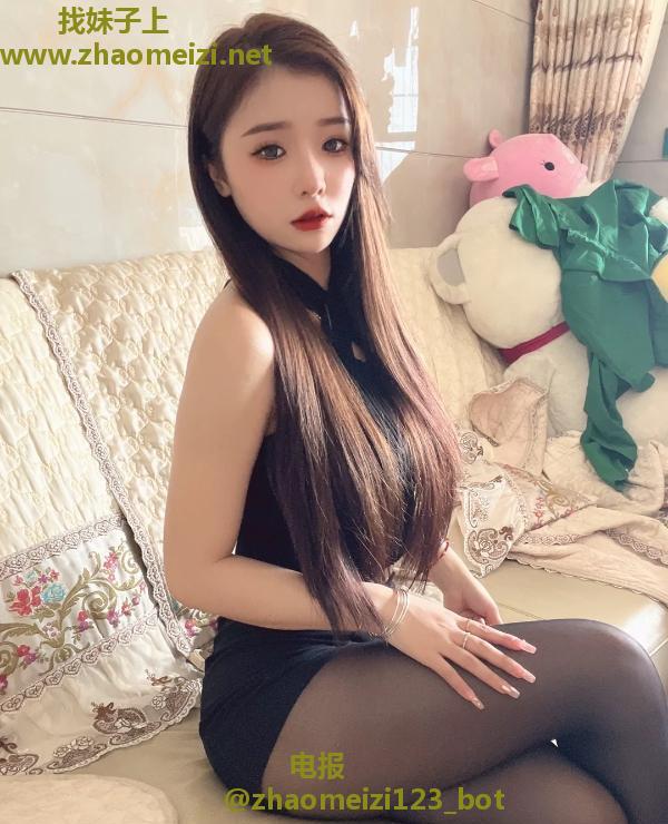 黑丝尤物蕾蕾