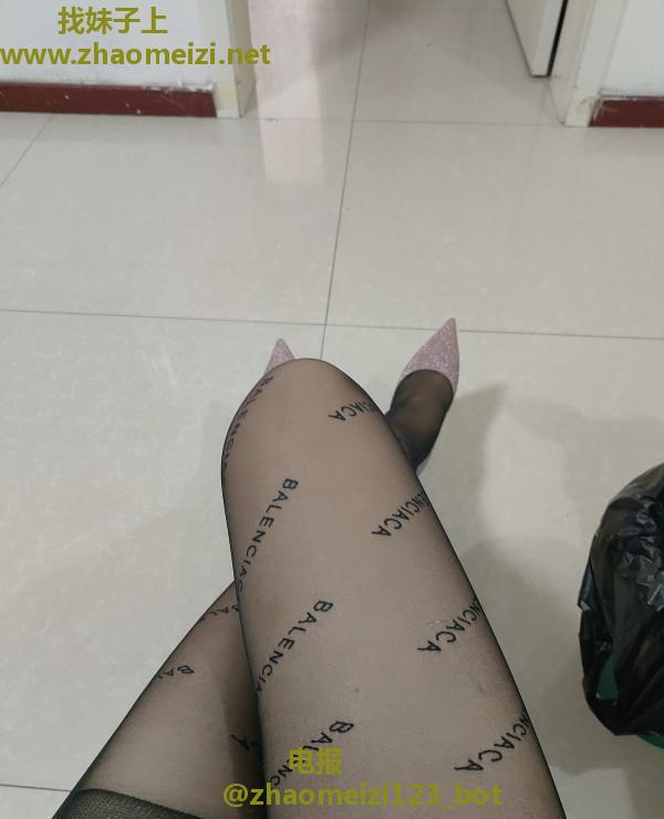 小少妇