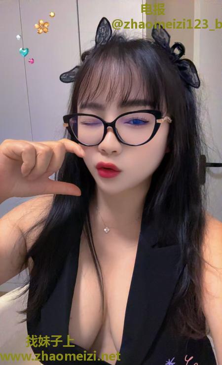 上海体育场巨乳伊诺