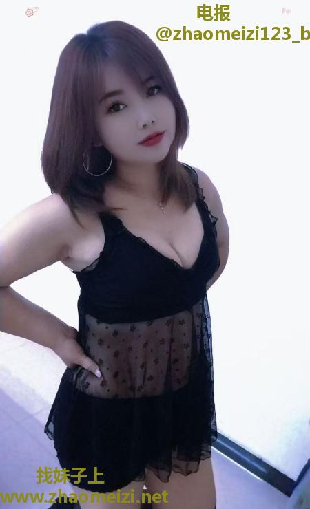 丰满大奶少妇