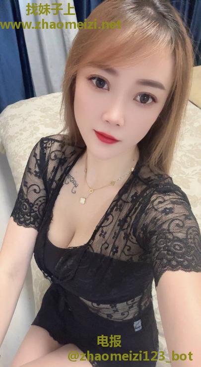 天河大胸美艳少妇