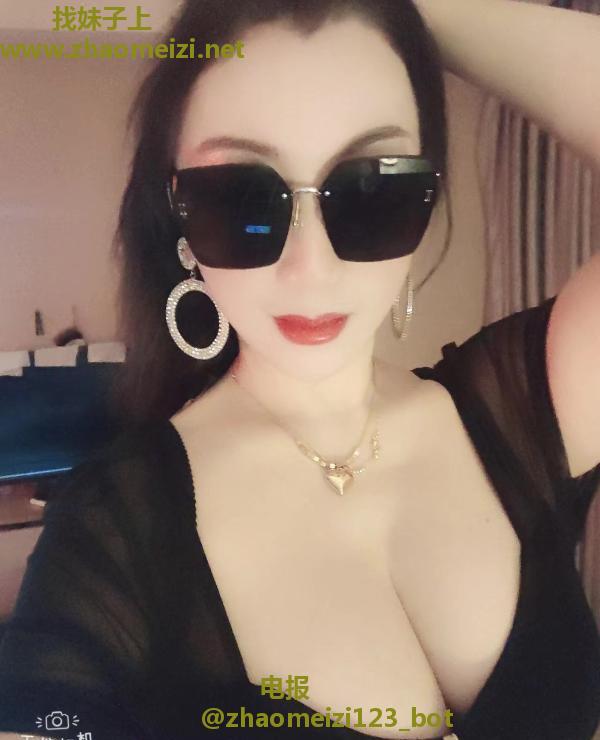 越秀气质美女丽莎