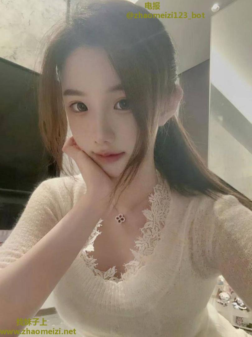 苗条身材颜值高