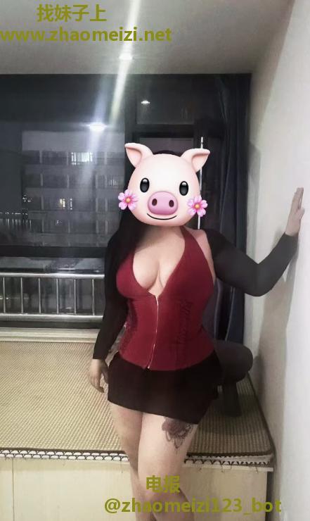 胶南大胸小姐姐