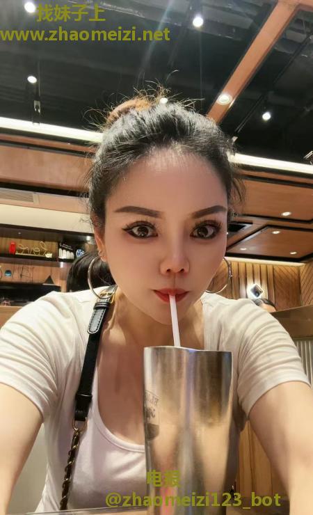 淫荡美少妇瑶瑶