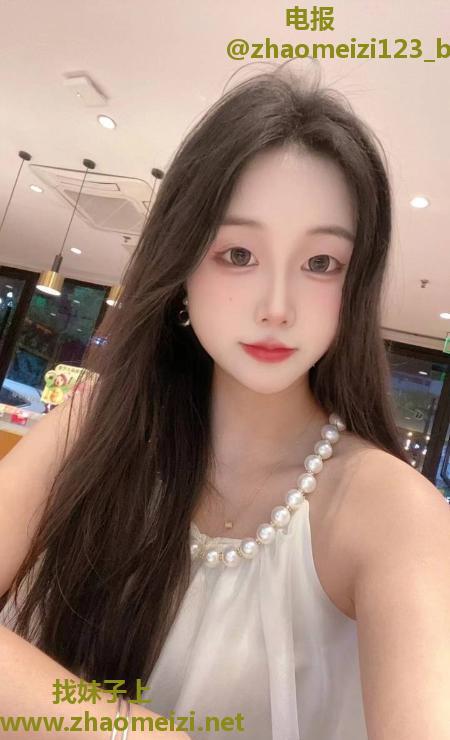 大胸嫩妹晴儿