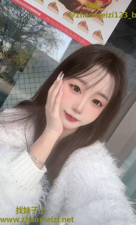 大胸嫩妹晴儿
