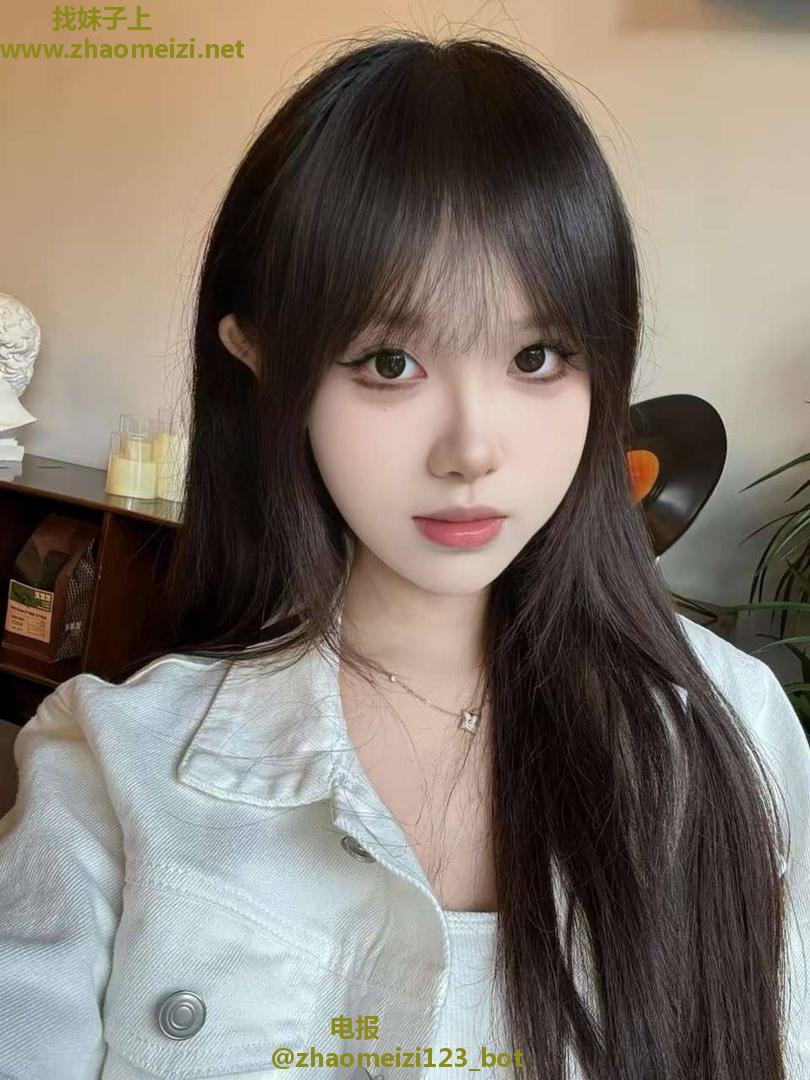 可爱听话邻家嫩妹
