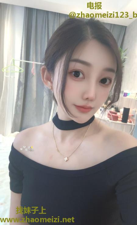 爱健身的丫头