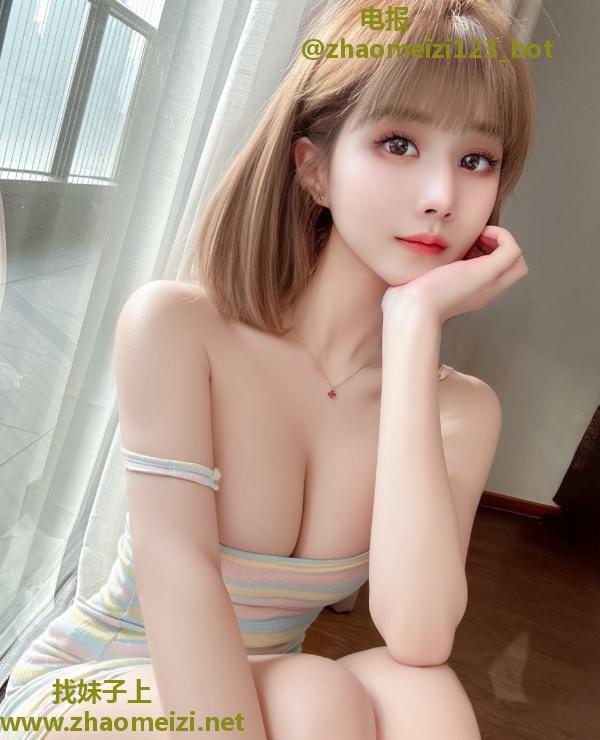 肤白貌美颜值梦梦