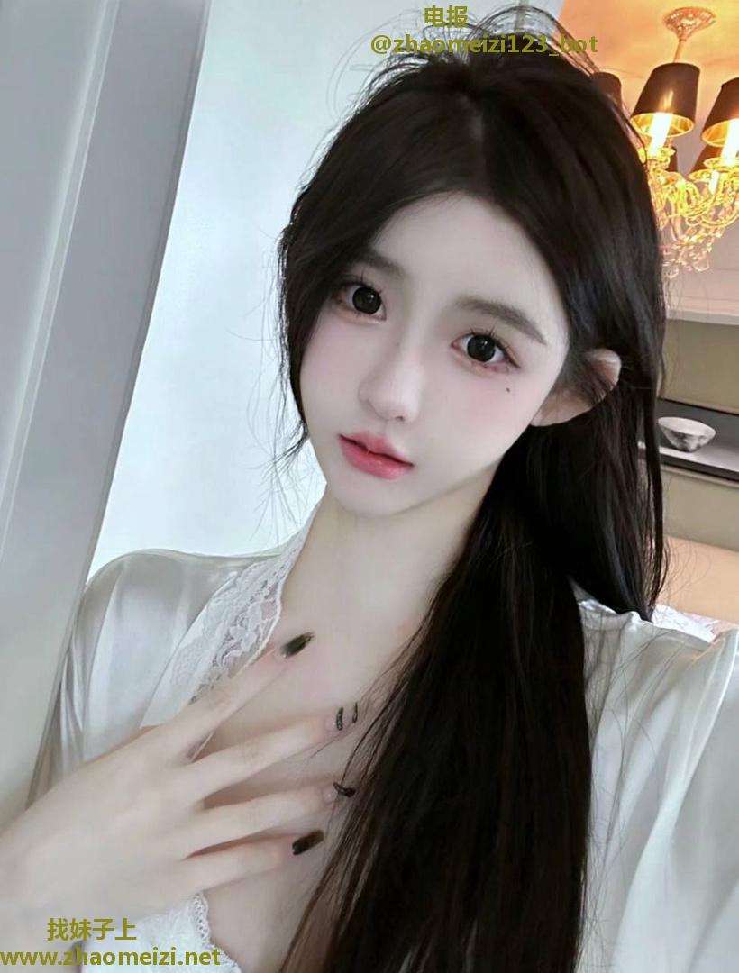 江汉清纯诱人兼职妹