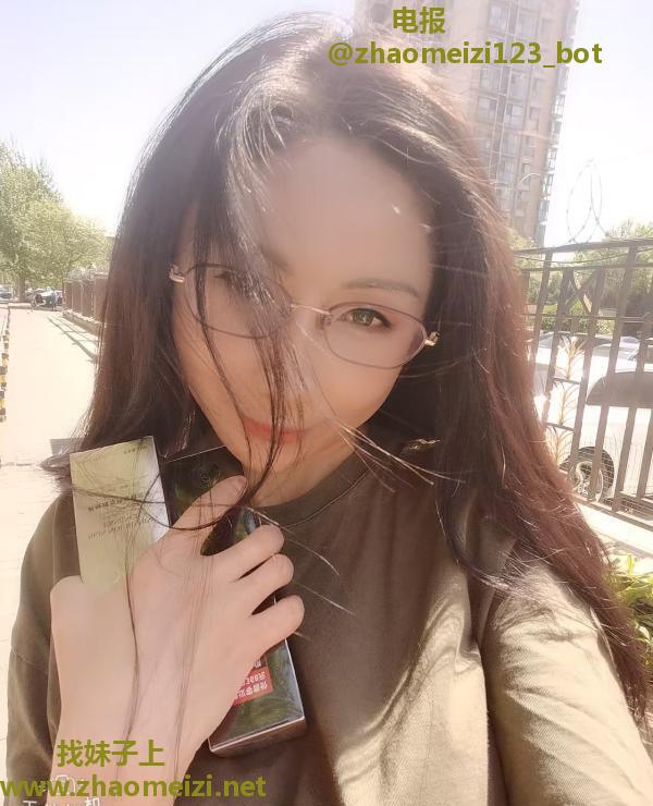 成寿寺大奶小姐姐