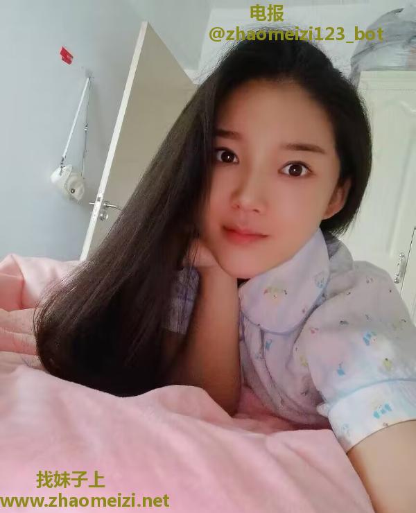 风骚大胸美少妇
