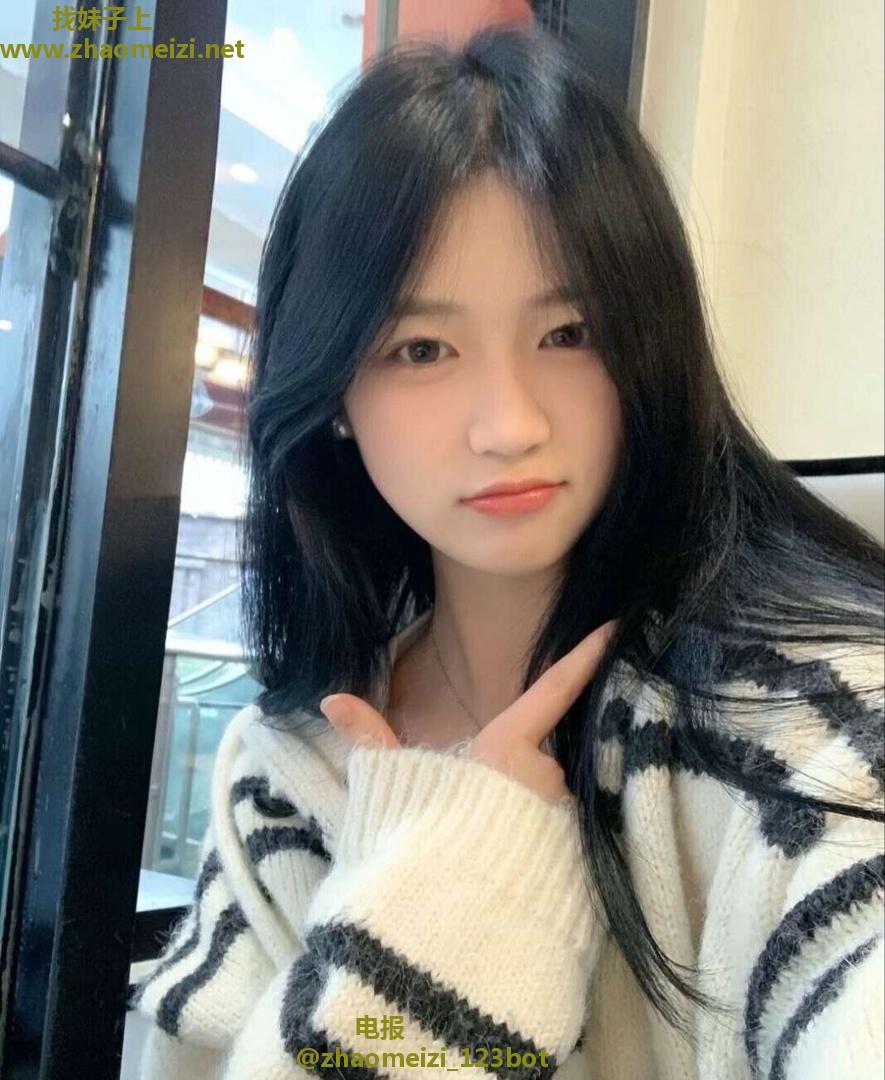 刚毕业多汁敏感女高兼职