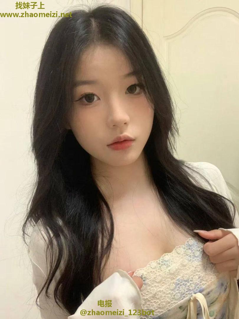 武汉肥臀巨乳蜜桃多汁