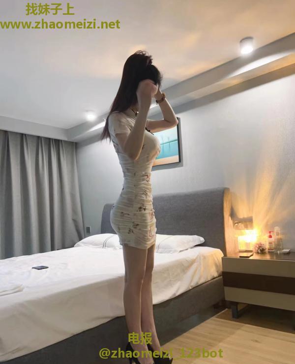汉口蓝齐儿