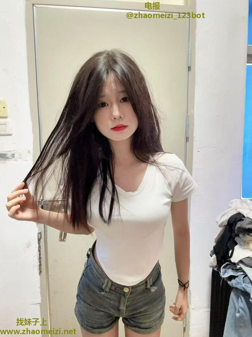 武侯个人兼职嫩妹