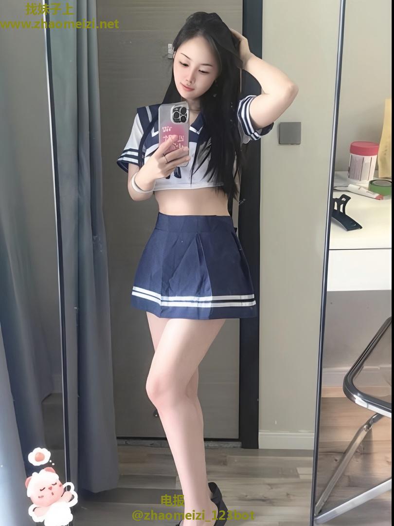 小店纯欲美女啦啦