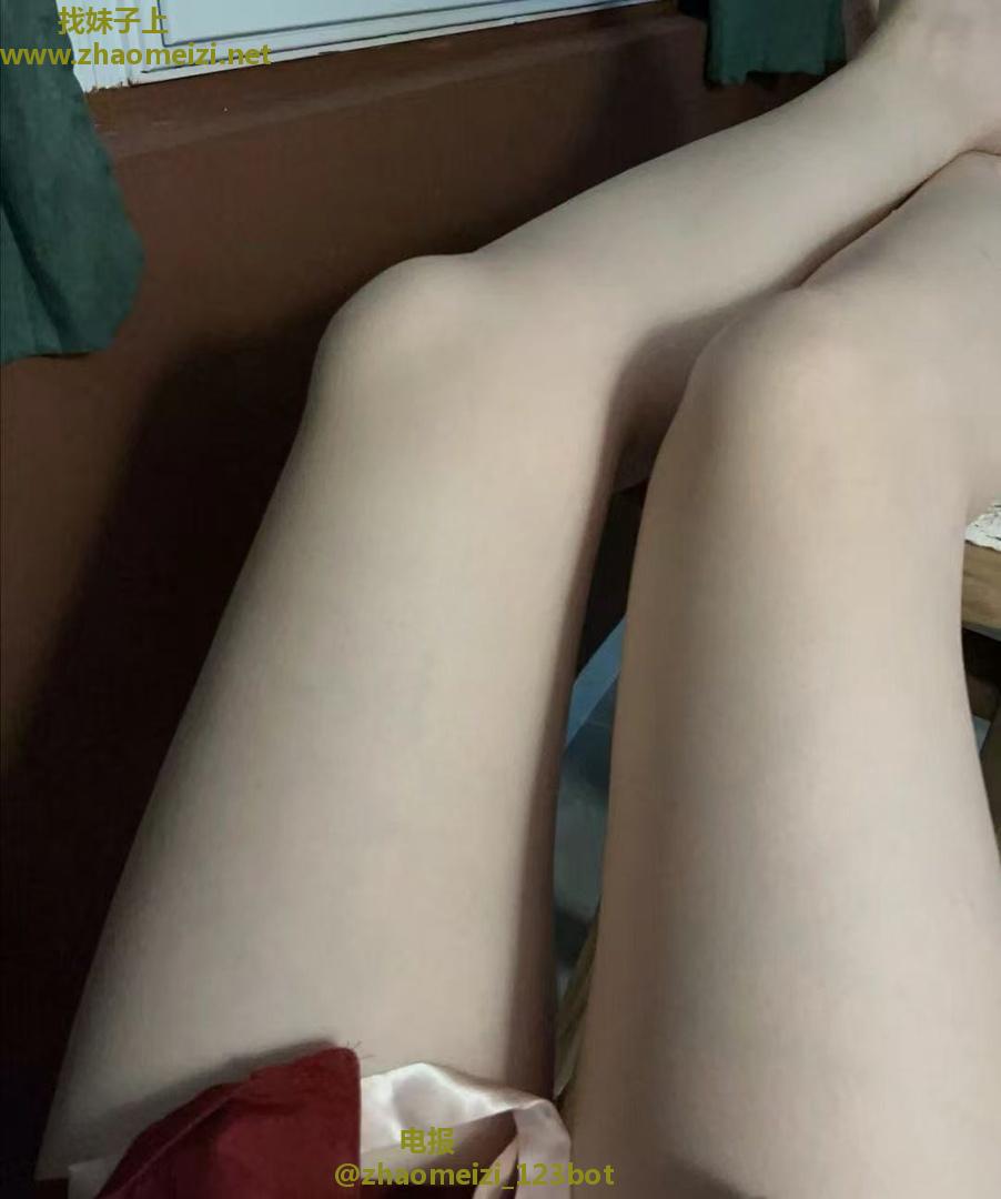星河湾鱼鱼大奶jk妹纸