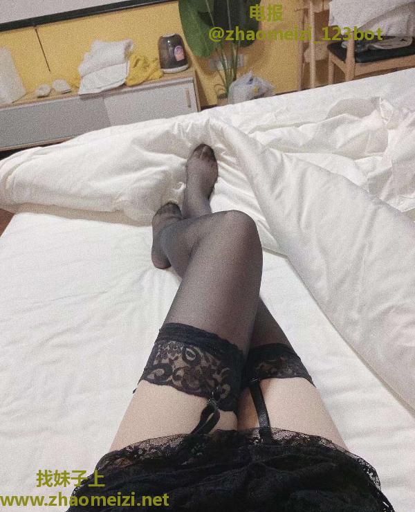 夫子庙泻火大奶长腿