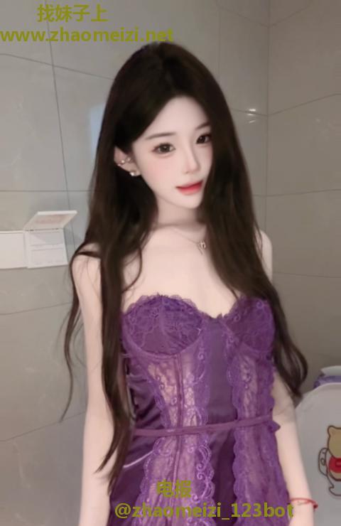 清纯甜美小布丁