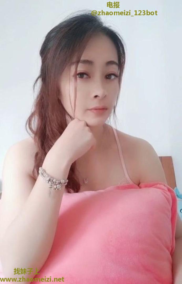 兼职温柔小少妇