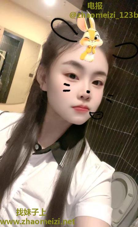 有颜有奶小姐姐